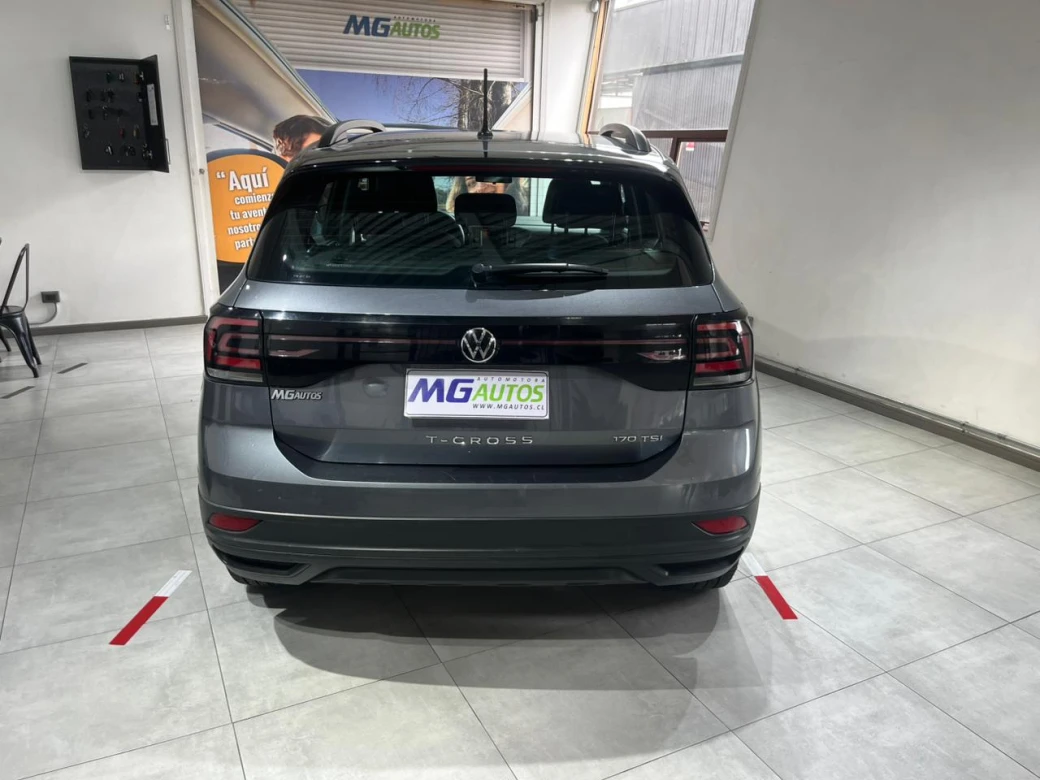 imagen 0 de vehiculo con id 2140